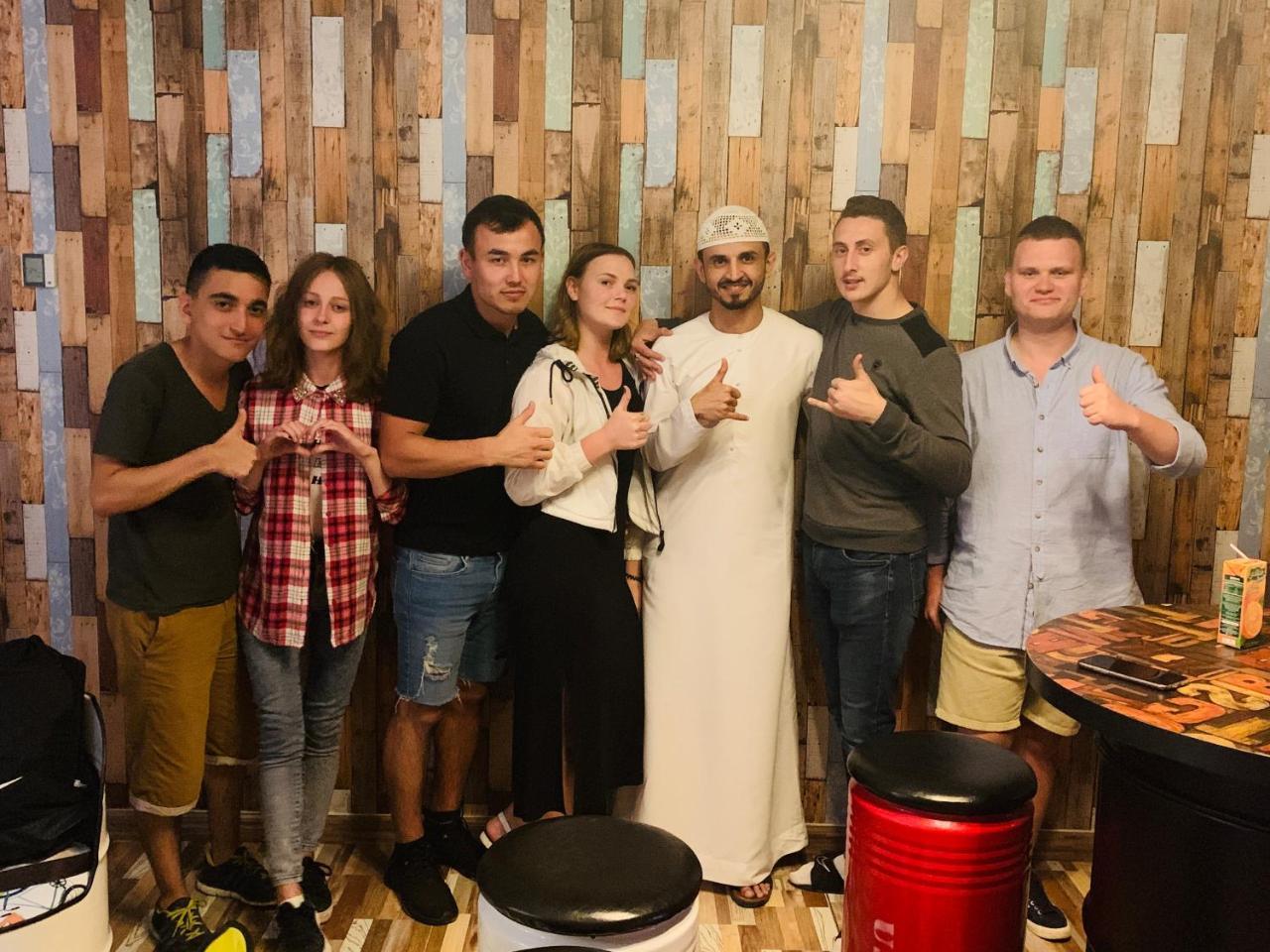 California Hostel Dubai Exterior foto